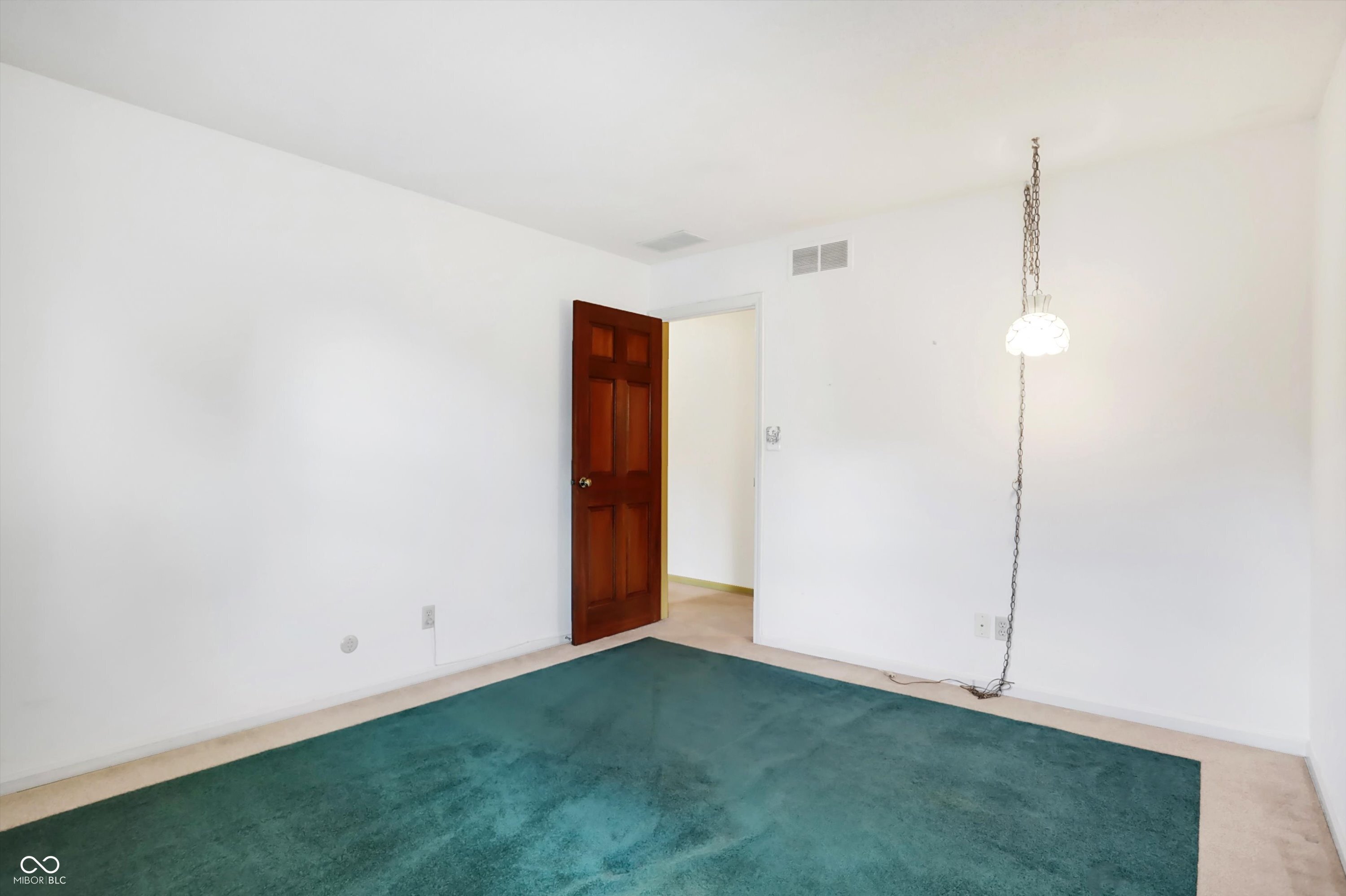12211 Brookshire Parkway