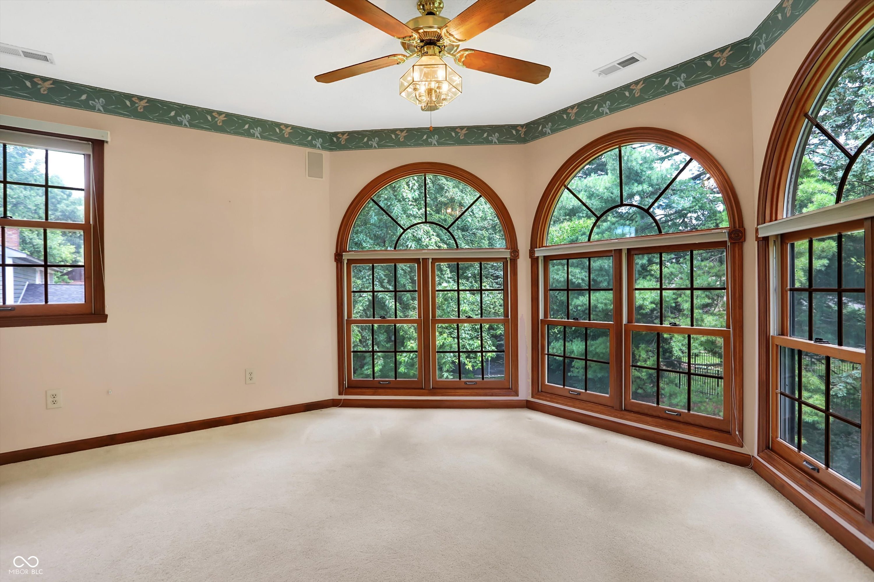 12211 Brookshire Parkway