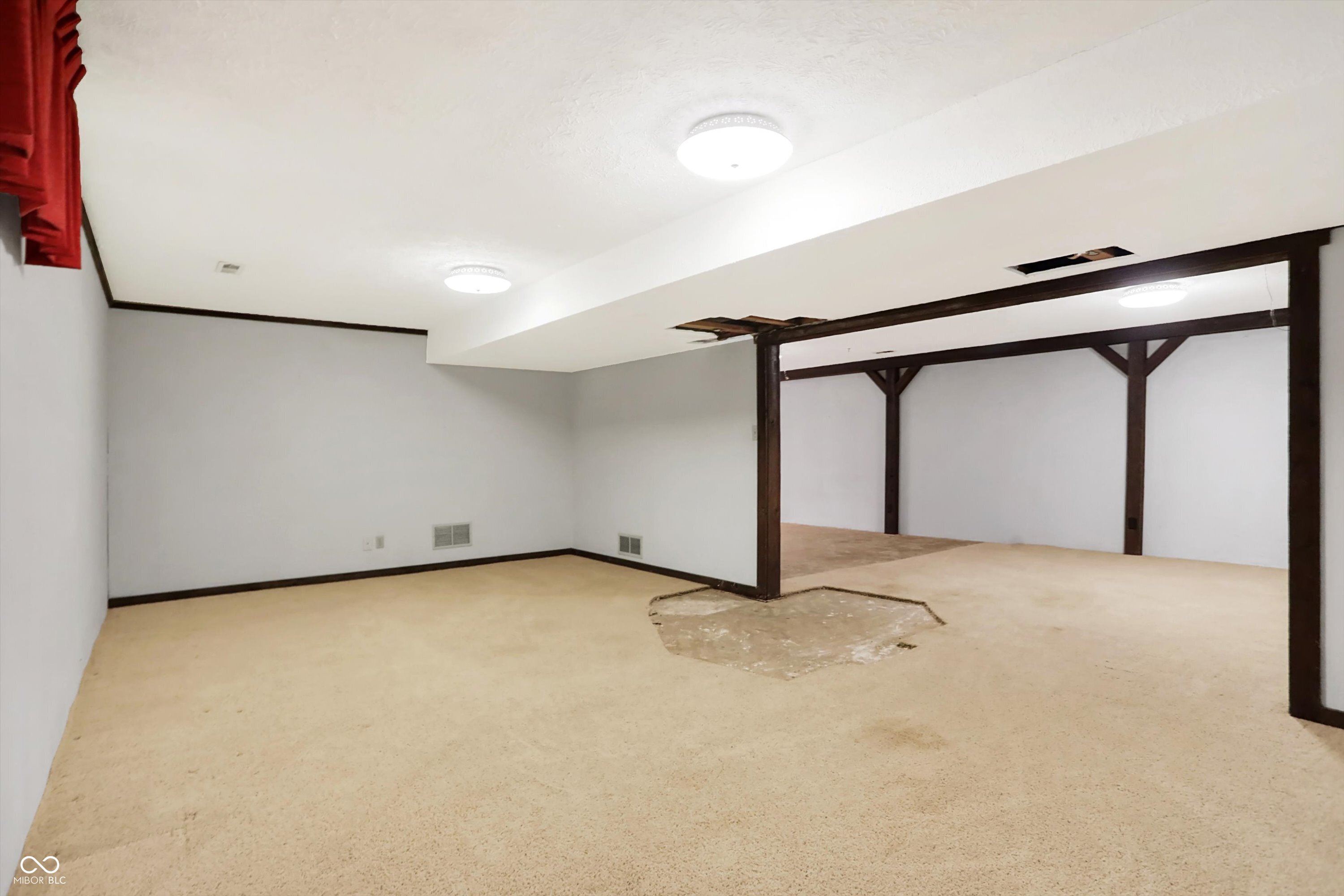 12211 Brookshire Parkway