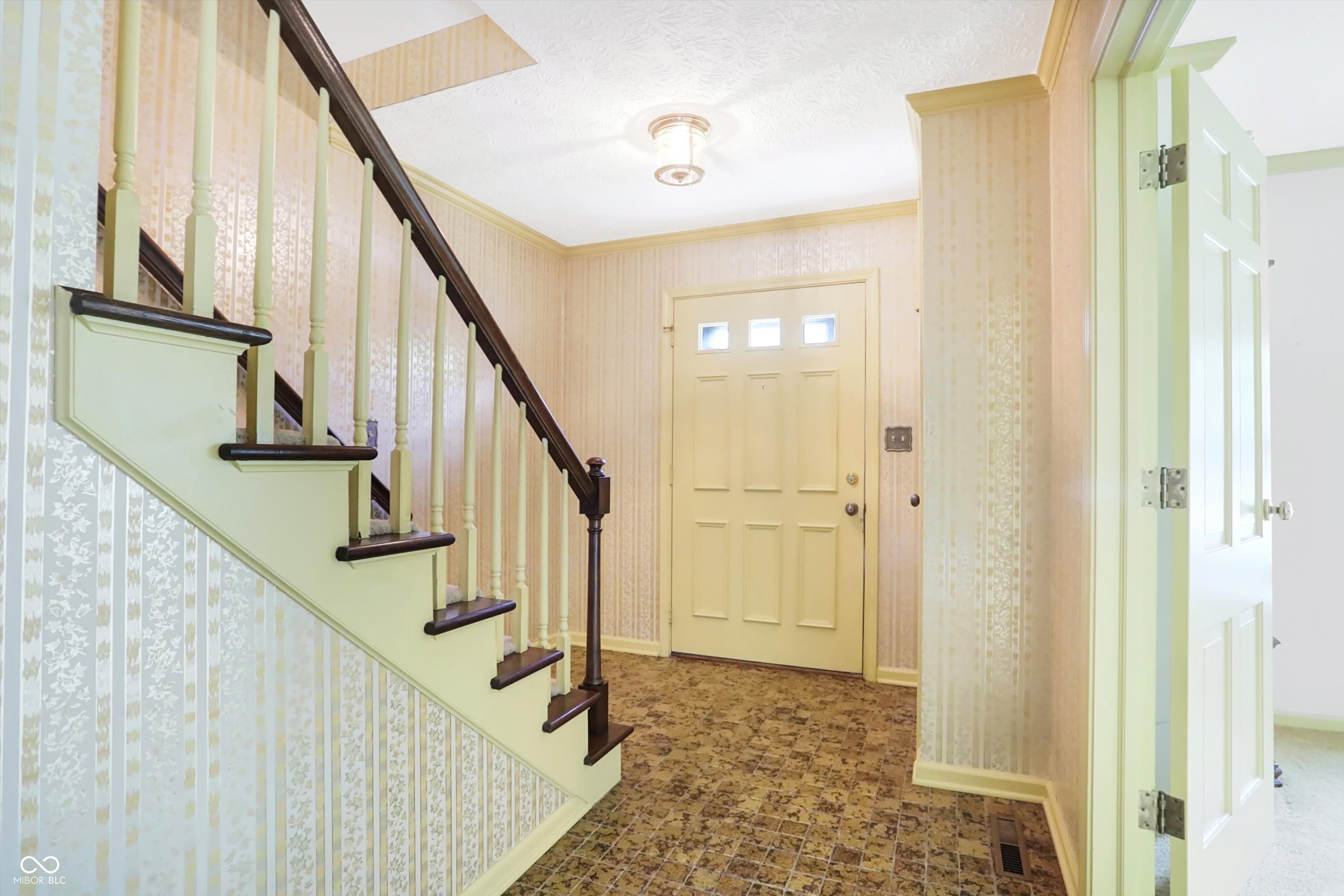 12211 Brookshire Parkway