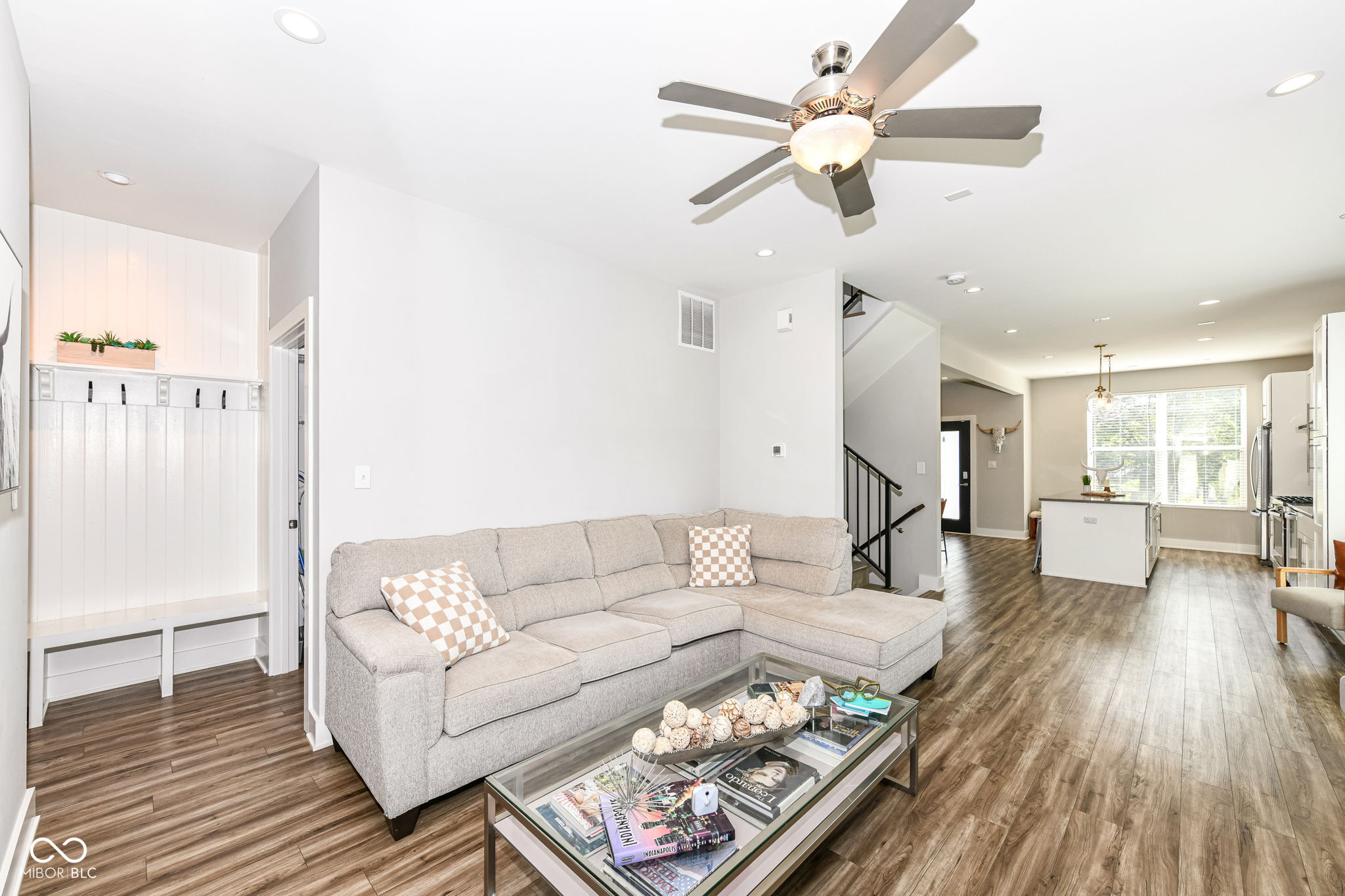 8 Central Greens Boulevard