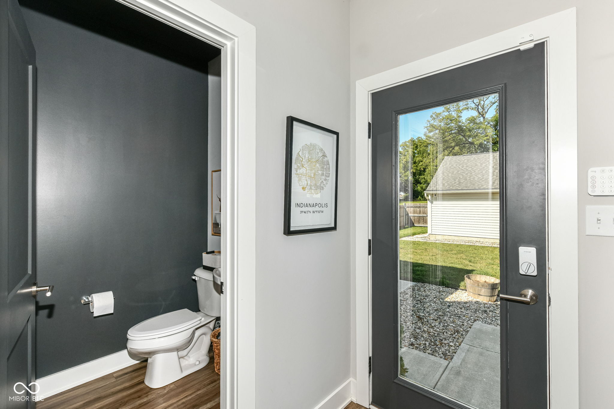 8 Central Greens Boulevard