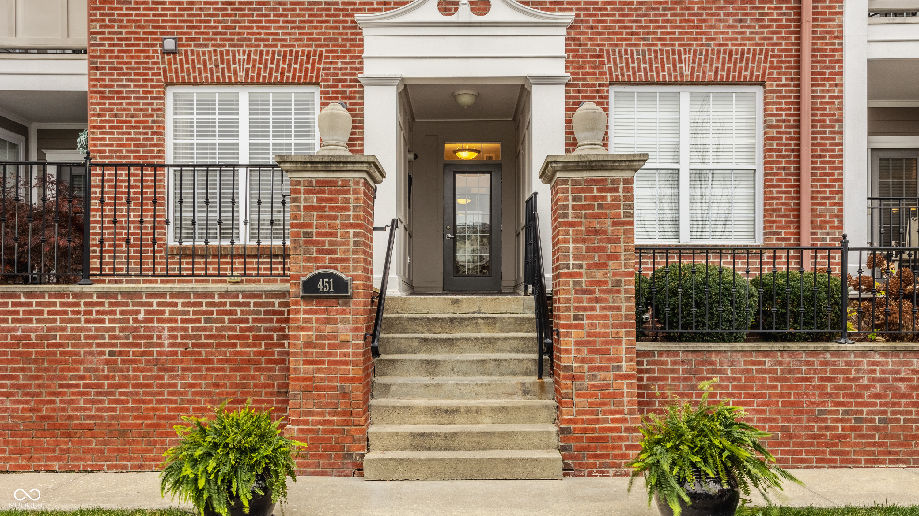 451 N American Way N Unit: 3B