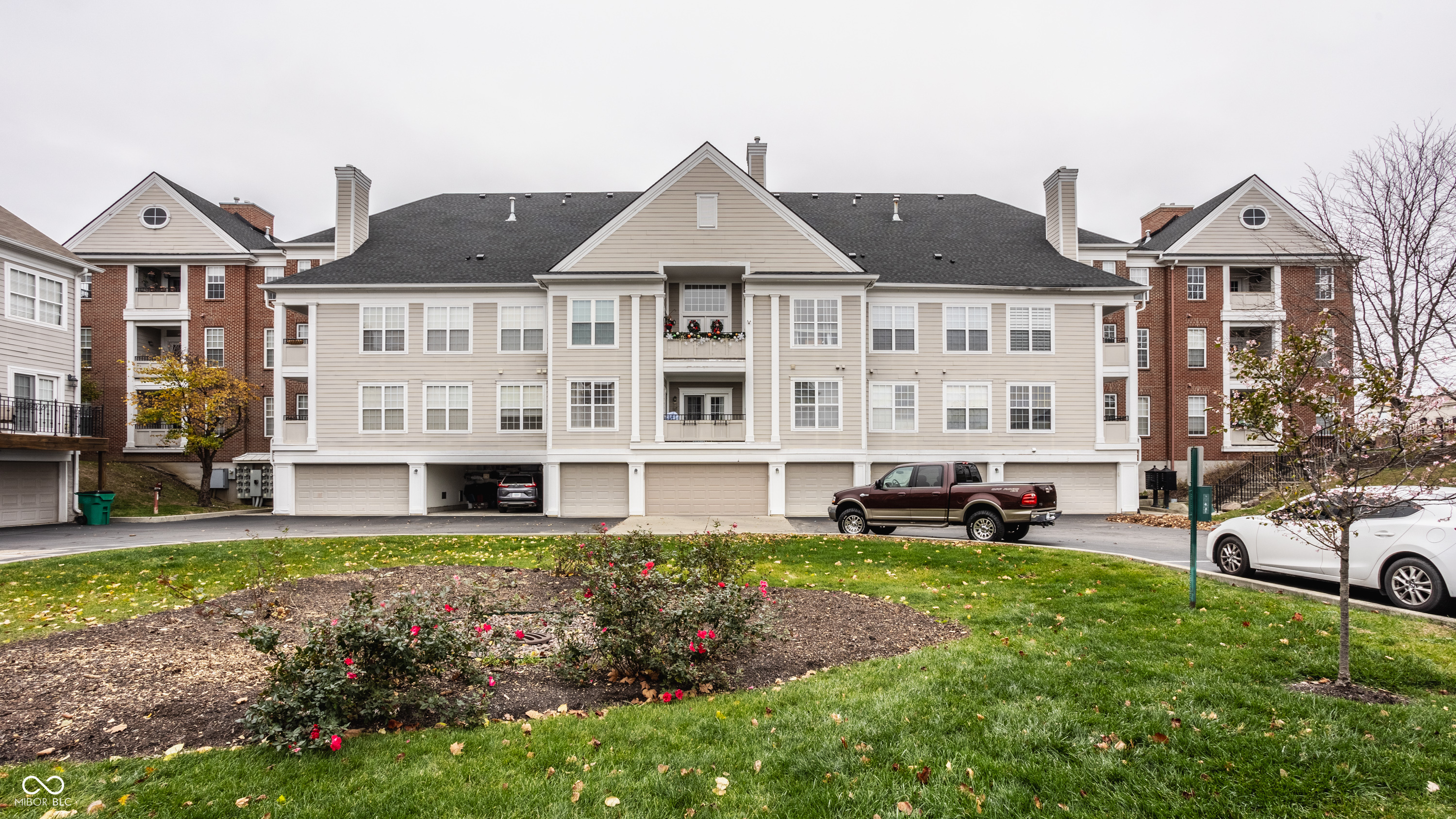 451 N American Way N Unit: 3B