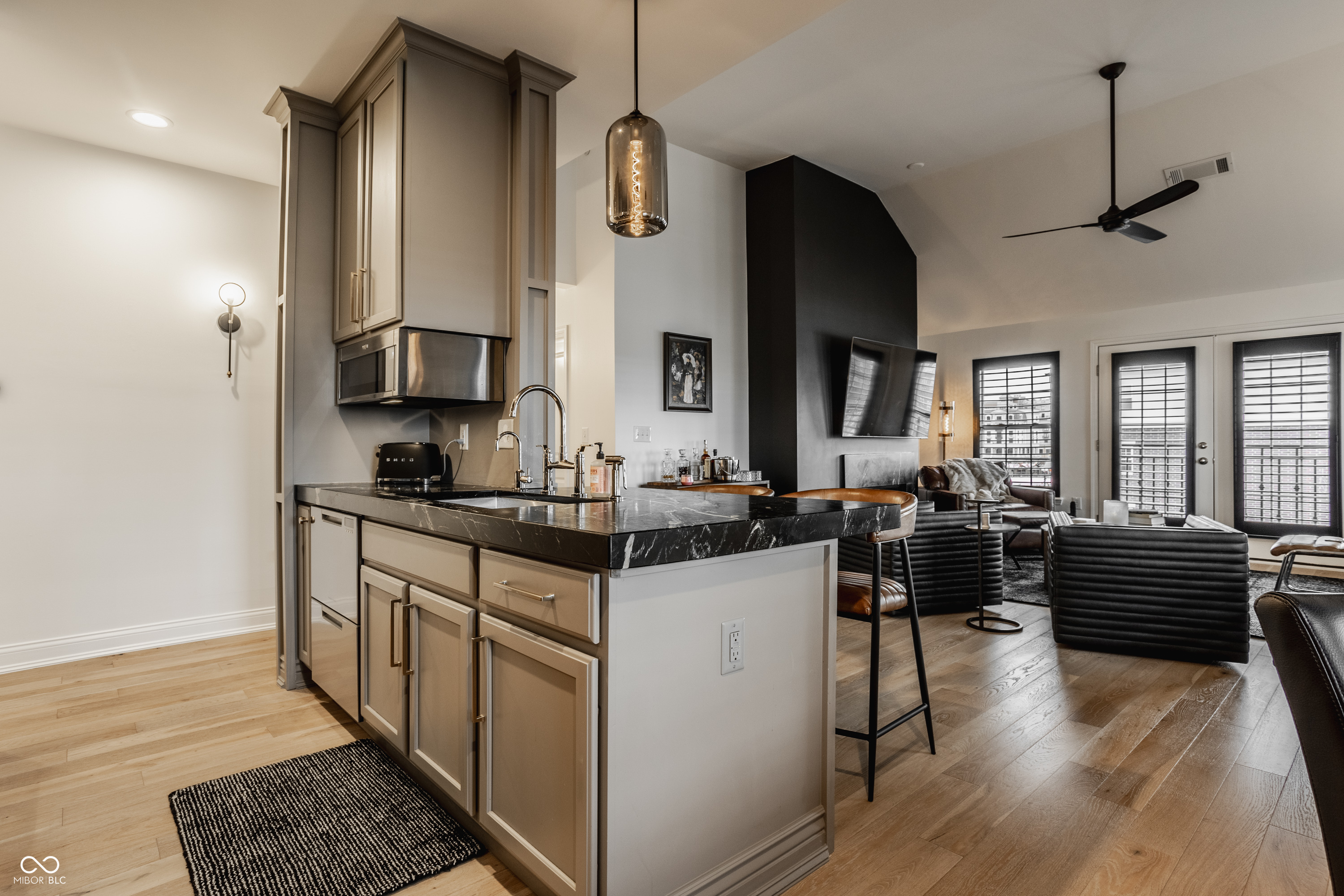 451 N American Way N Unit: 3B