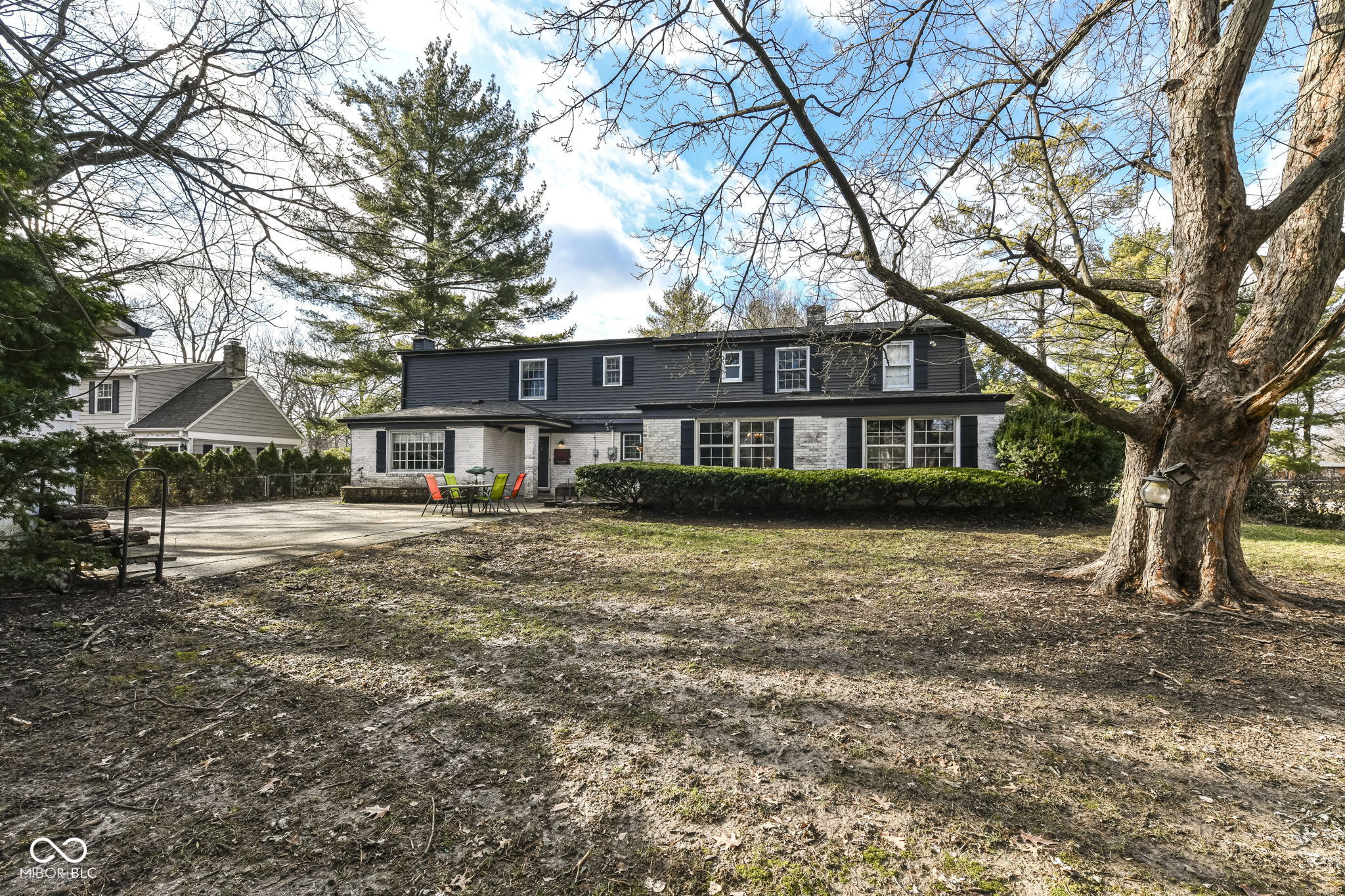 8365 N Pennsylvania Street