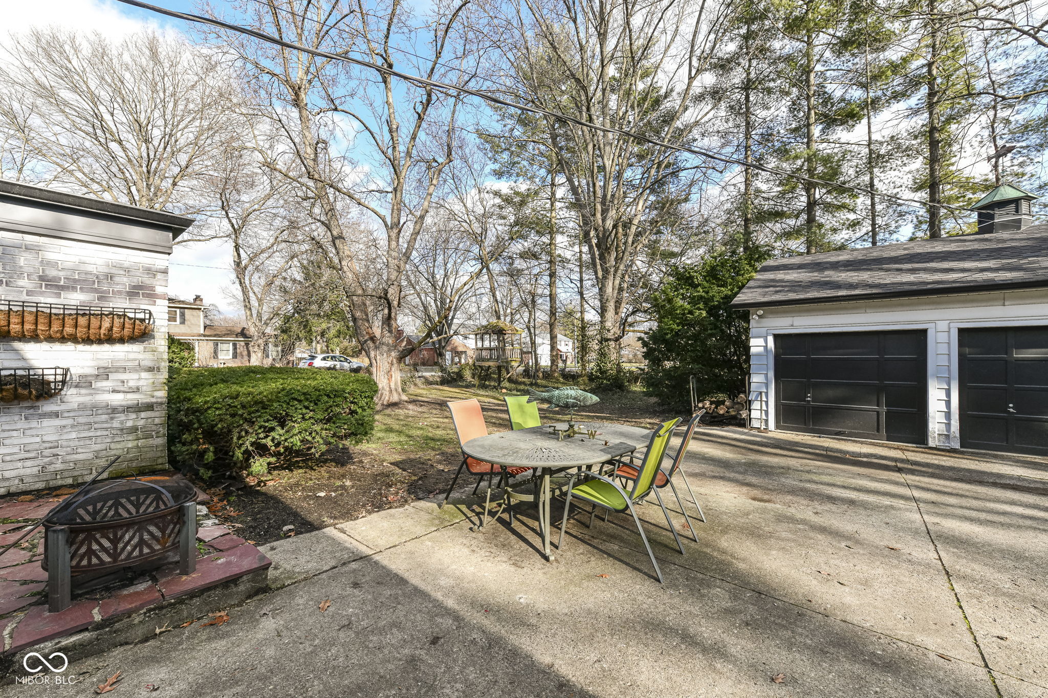 8365 N Pennsylvania Street