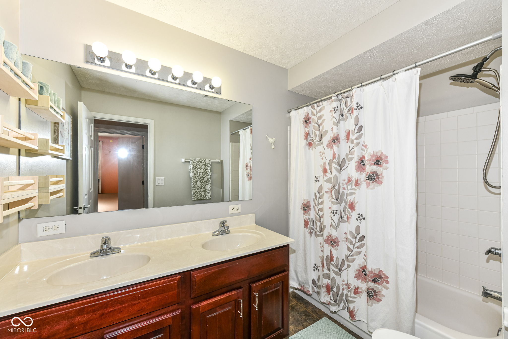13248 Aquamarine Drive