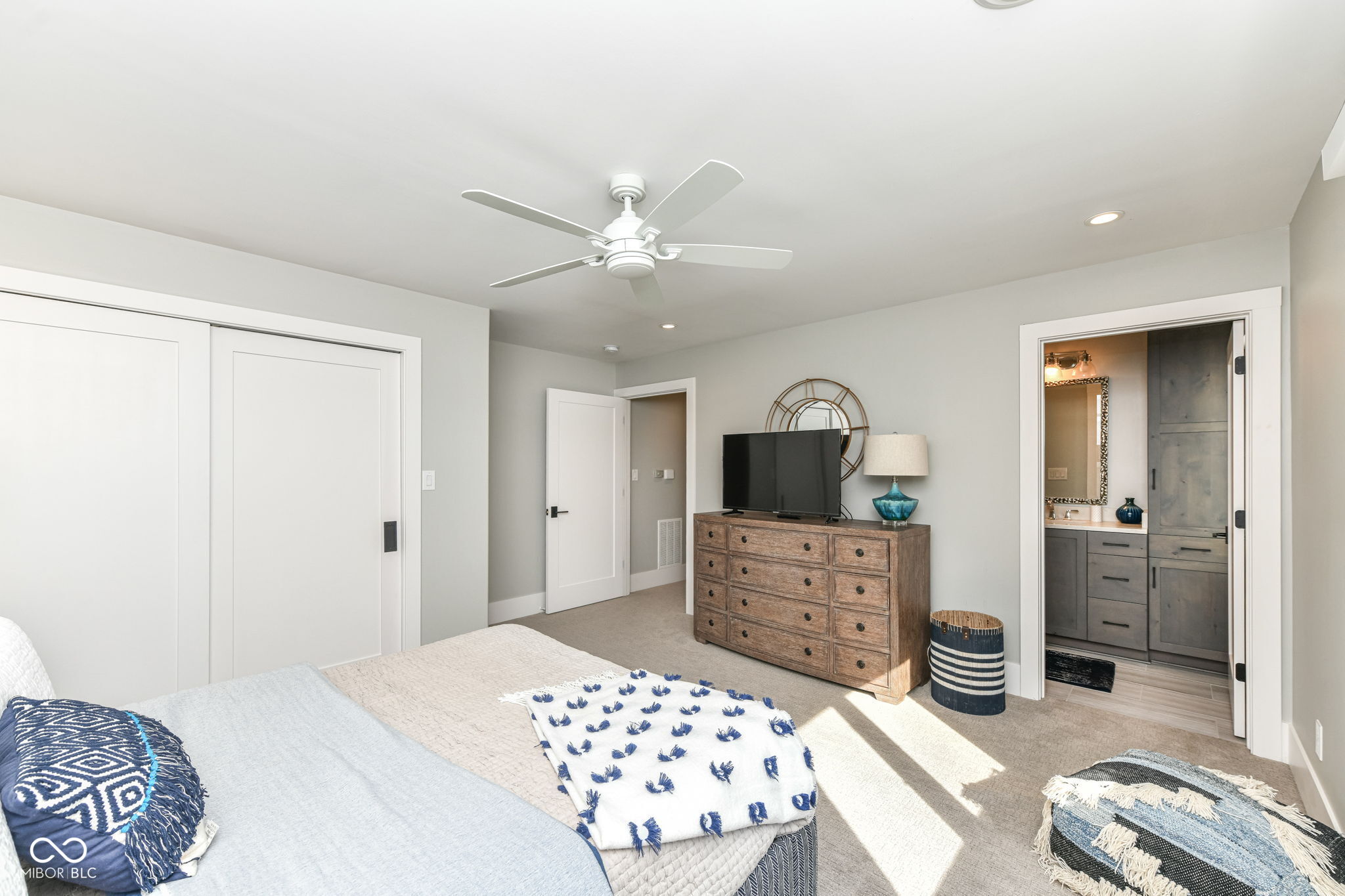 2581 Turning Leaf Lane