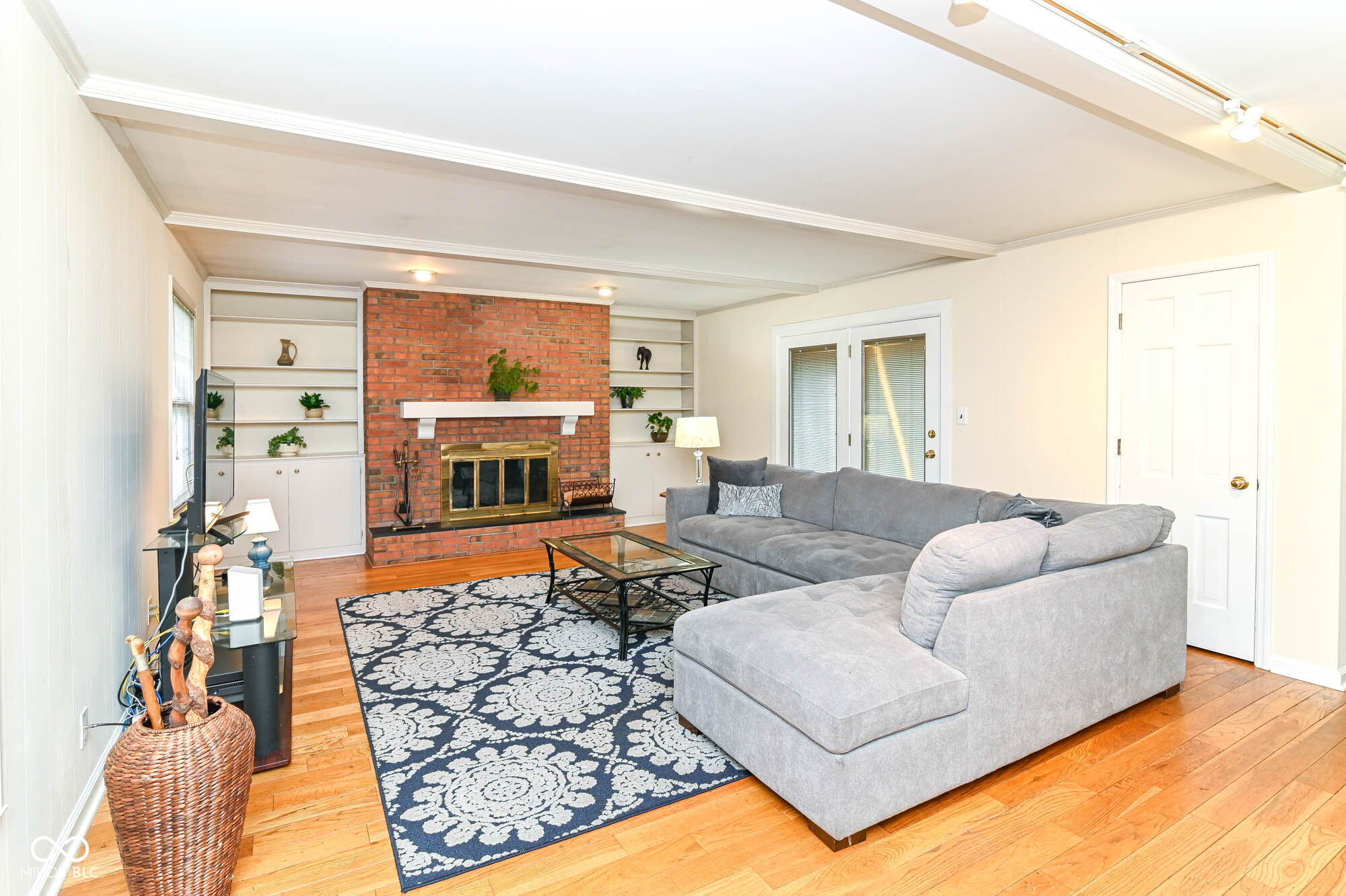 305 Pine Drive