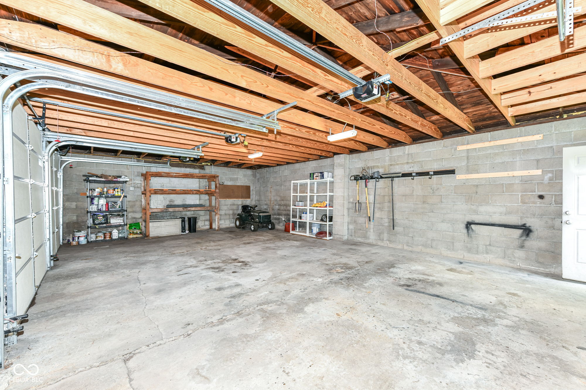 1102 E 49th Street