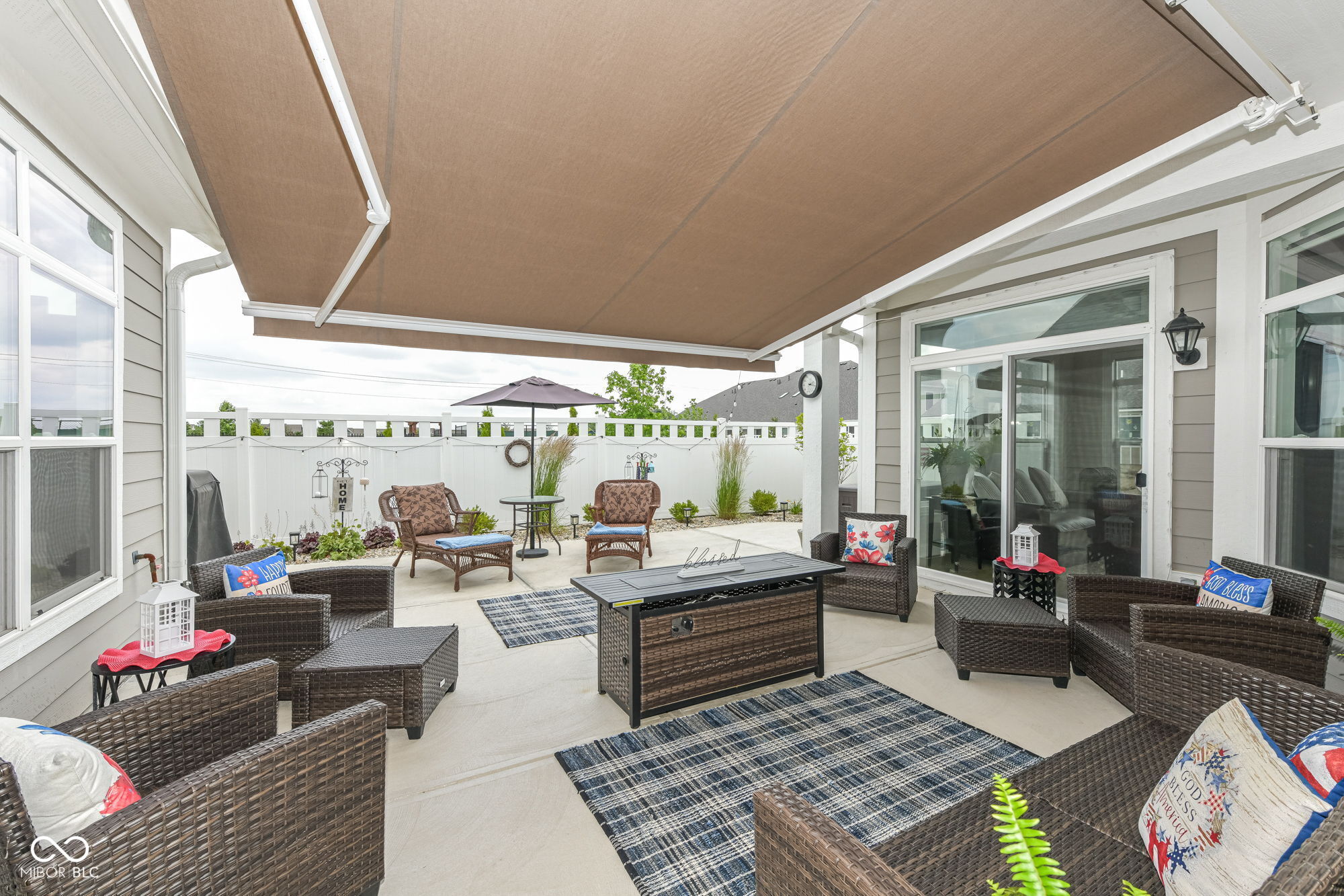 2439 Collins Drive