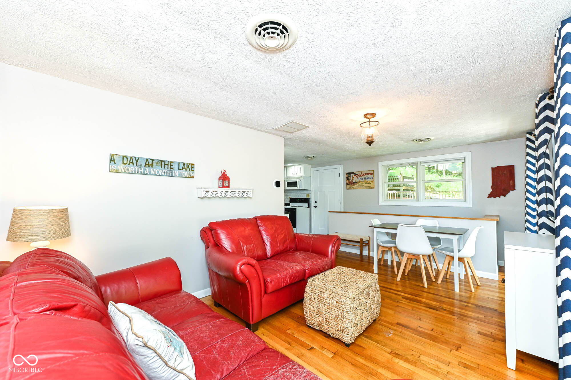 8049 Catalpa Drive