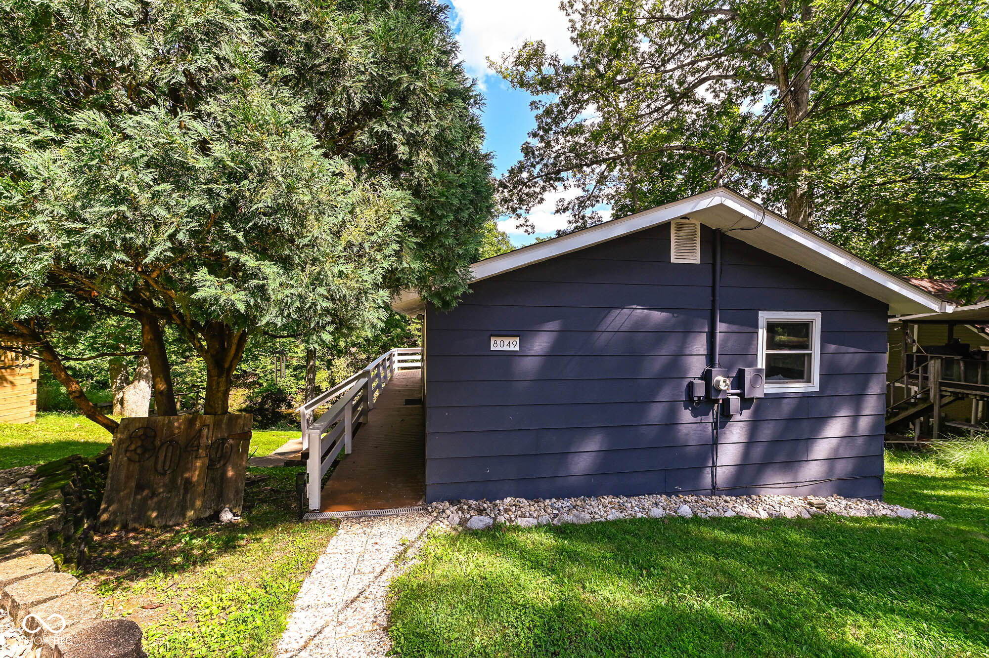 8049 Catalpa Drive