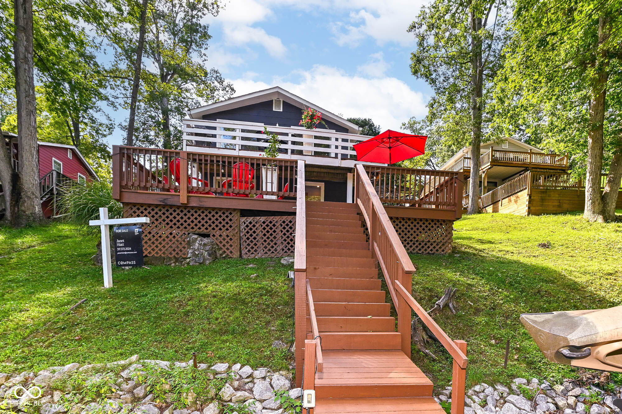 8049 Catalpa Drive