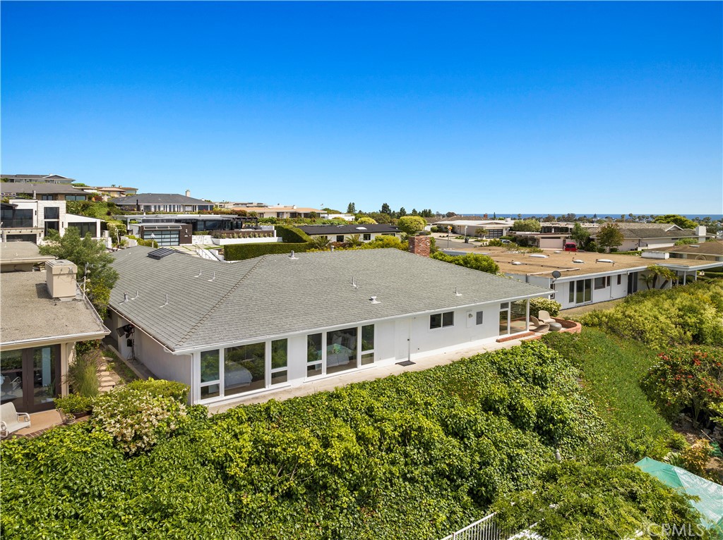 1007 White Sails Way