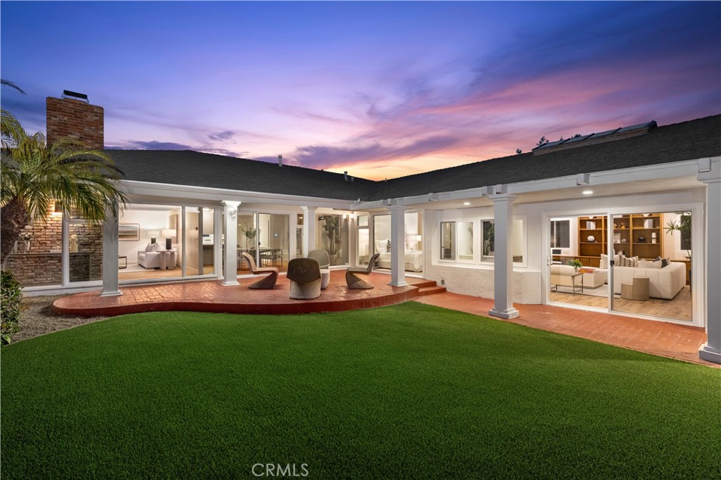 1007 White Sails Way