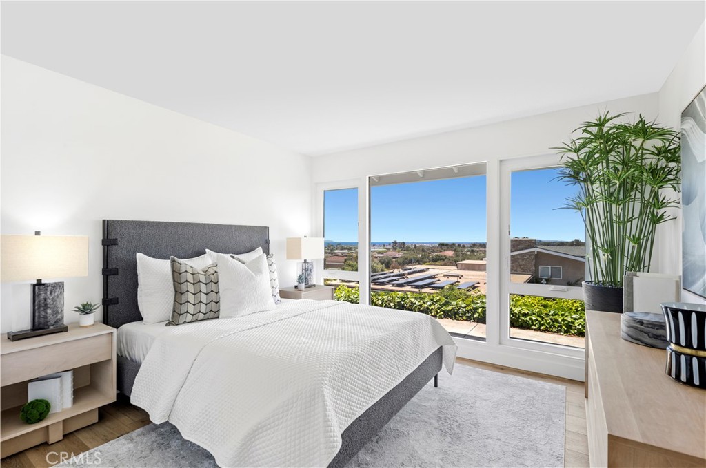 1007 White Sails Way