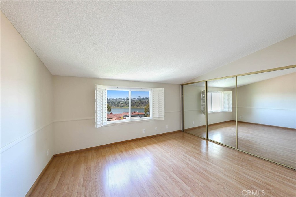 306 Avenida Cumbre