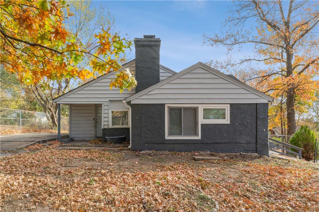 5000 E 39th Terrace