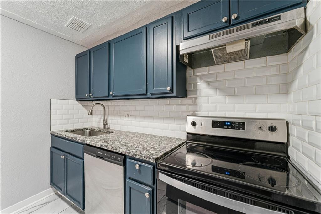 5000 E 39th Terrace