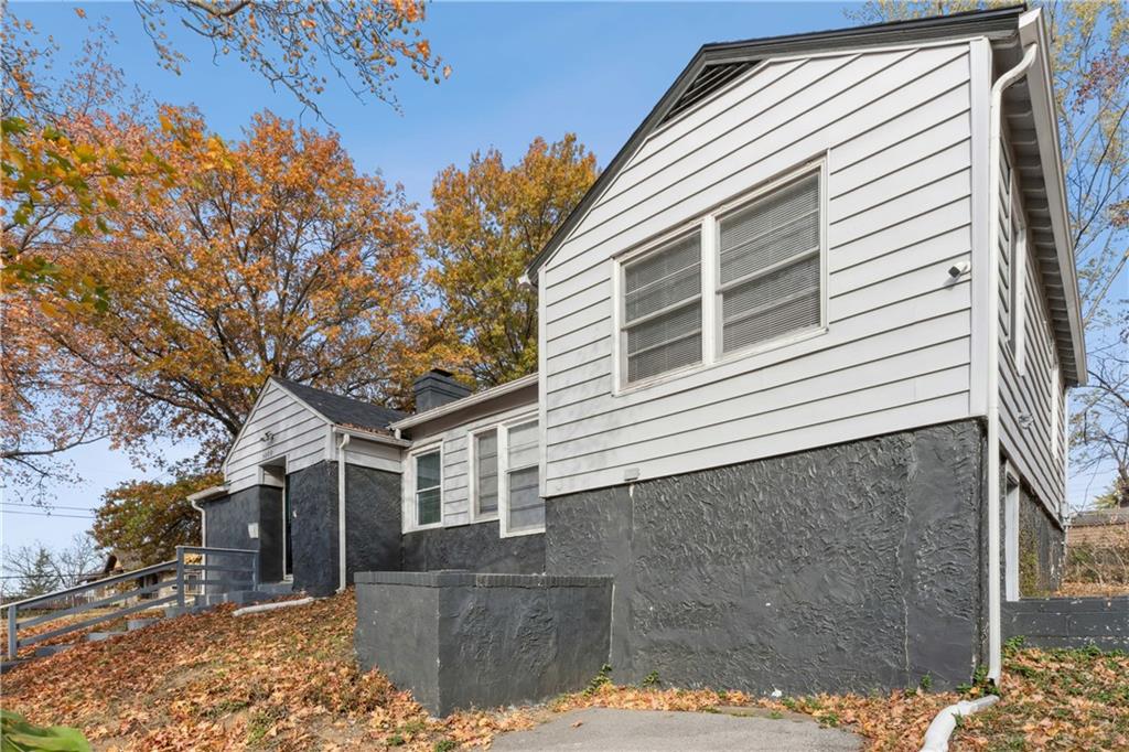 5000 E 39th Terrace