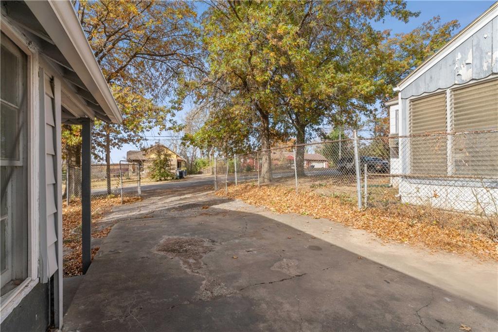 5000 E 39th Terrace