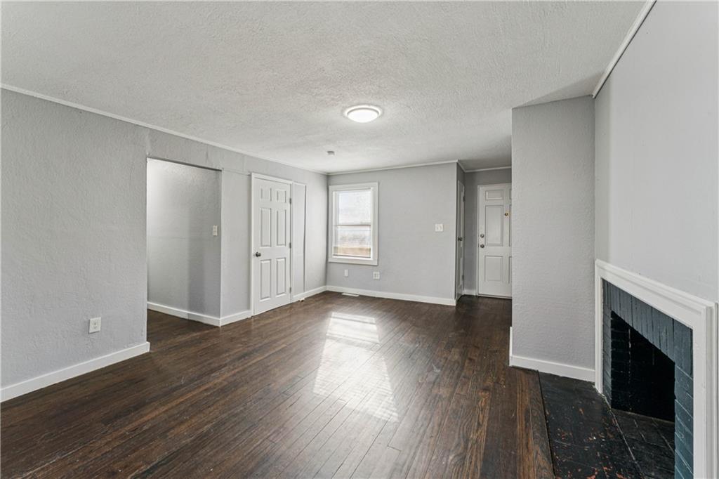 5000 E 39th Terrace