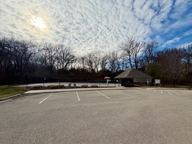 3229 N 109th Place