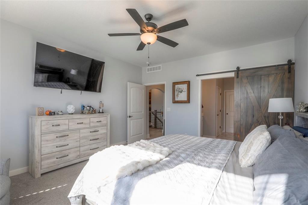 3229 N 109th Place