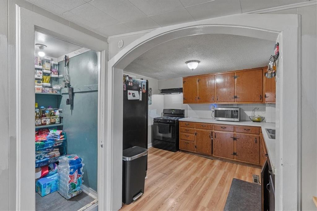 7337 Barnes Drive