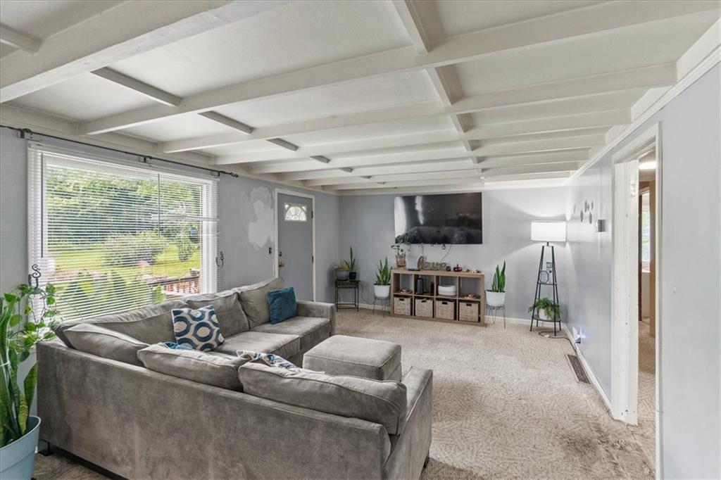 7337 Barnes Drive