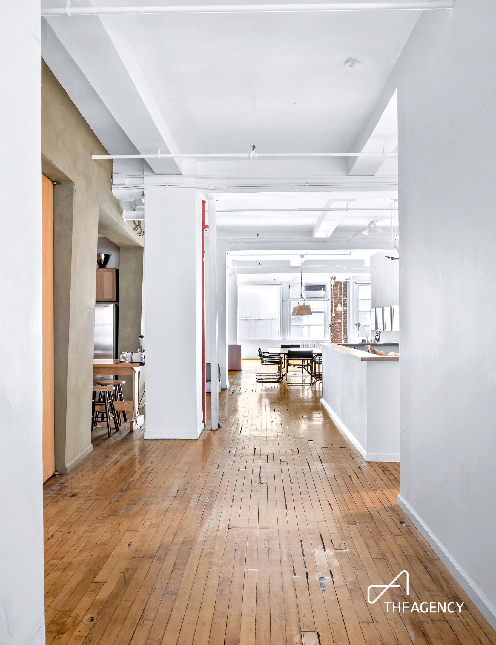 118 E 25TH Street 6FLR