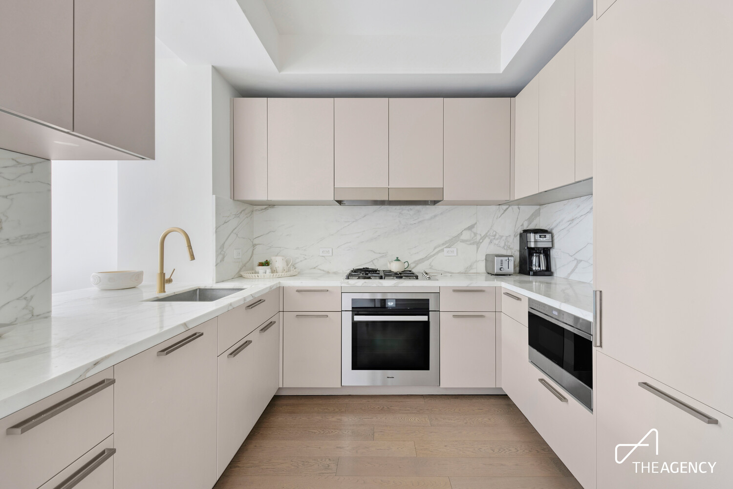 305 E 51ST Street 15F