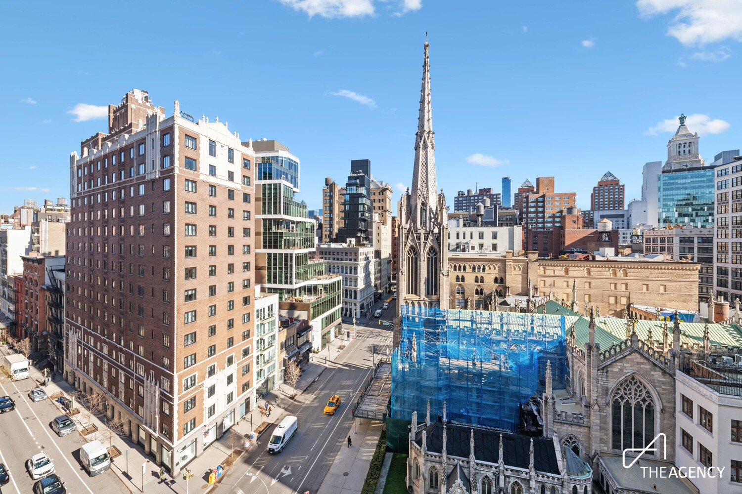 70 E 10TH Street 12S