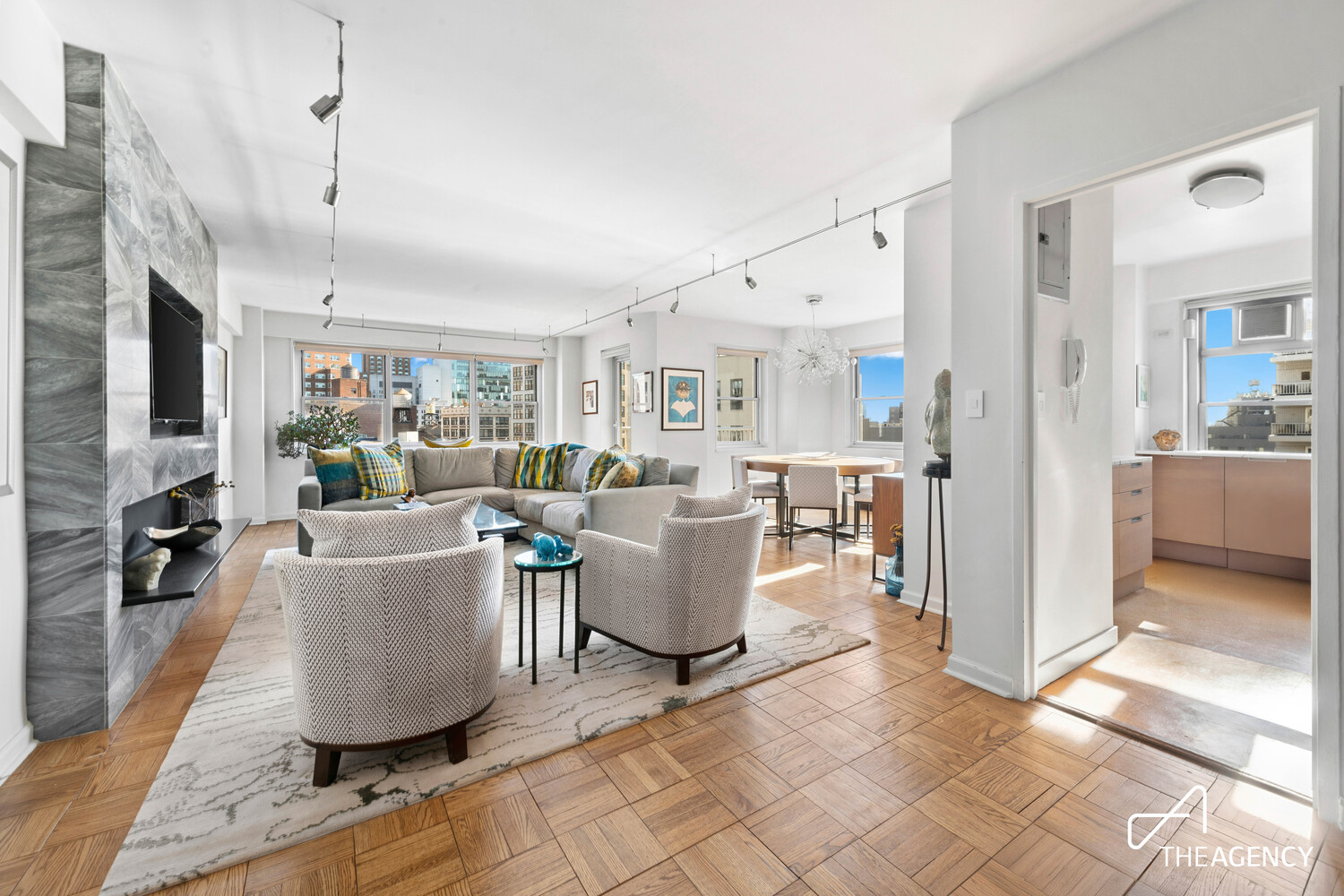 70 E 10th Street 12s New York City Ny Us 10003 Rls20116189
