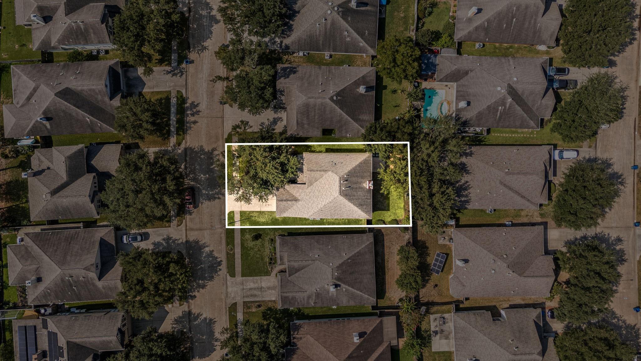 19339 Camellia Bend Circle
