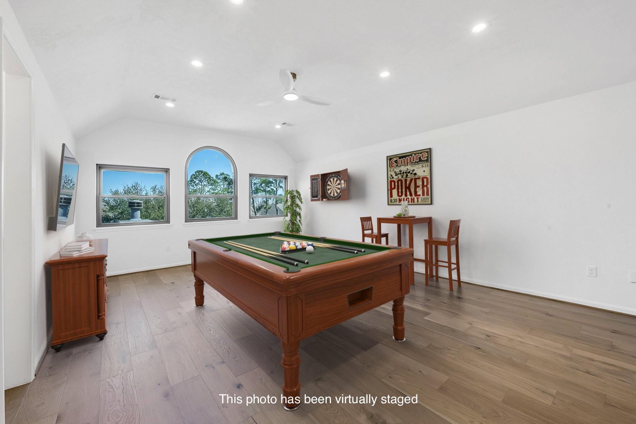 686 Edgewood Drive