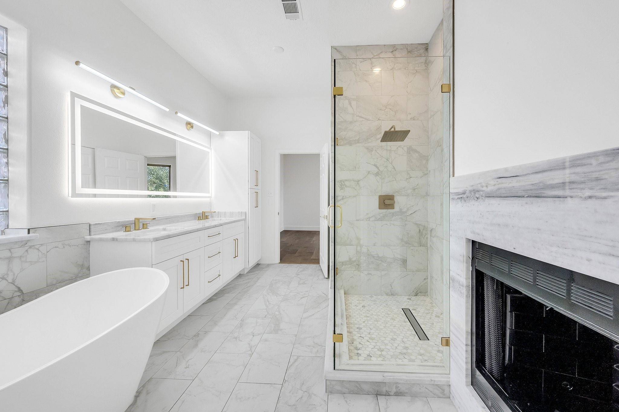 686 Edgewood Drive