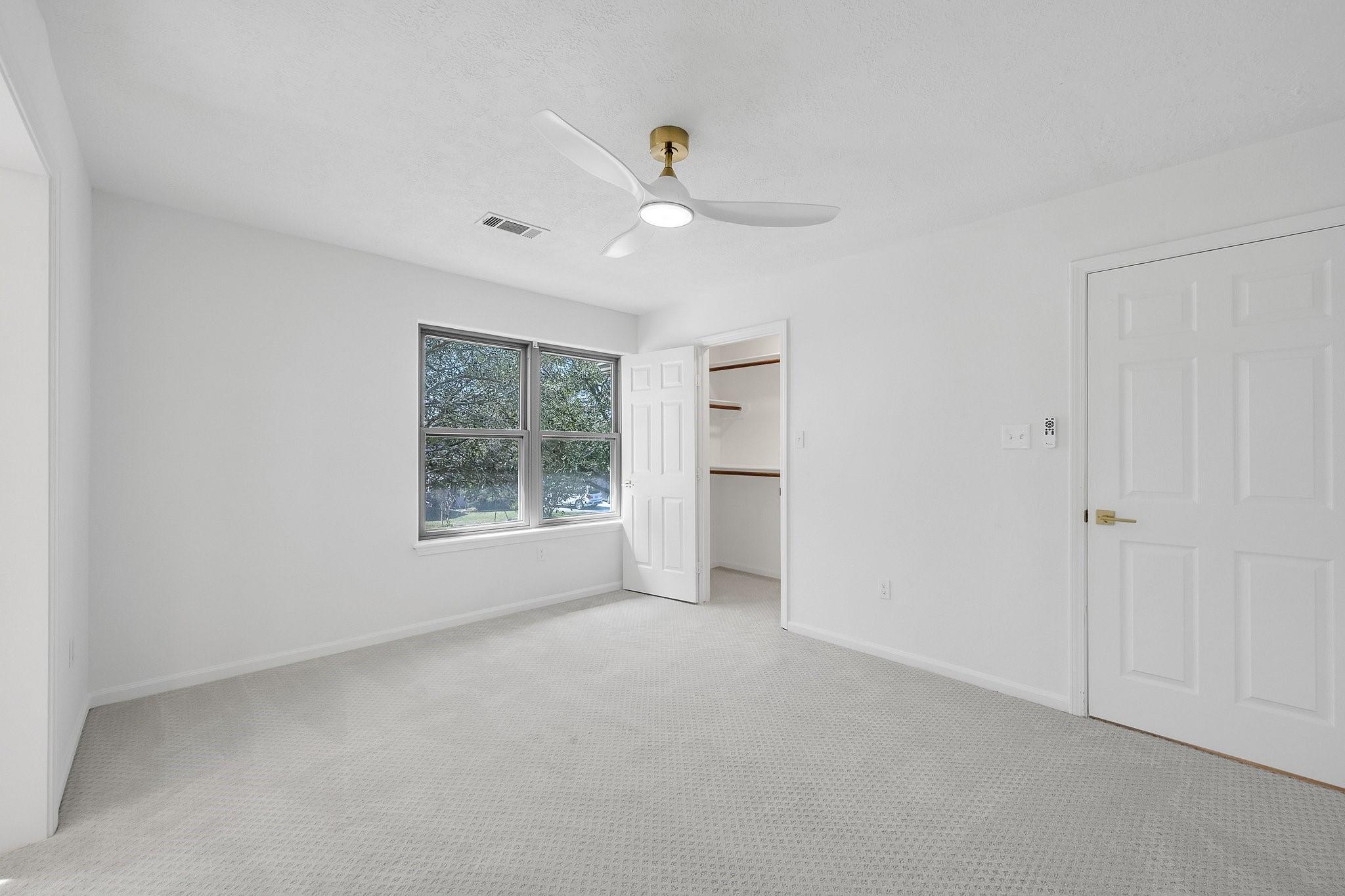 686 Edgewood Drive