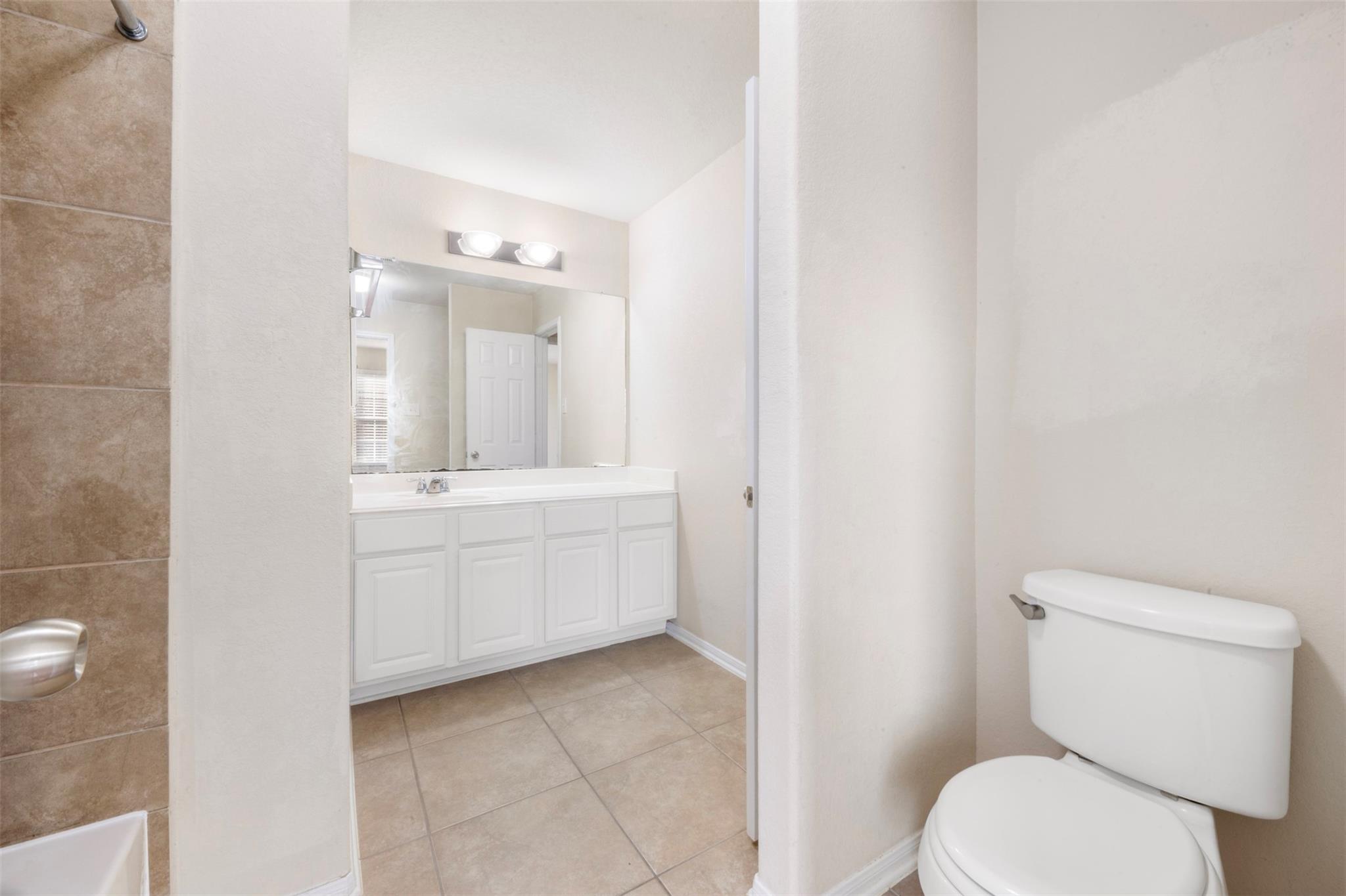 4826 Gingham Check Court