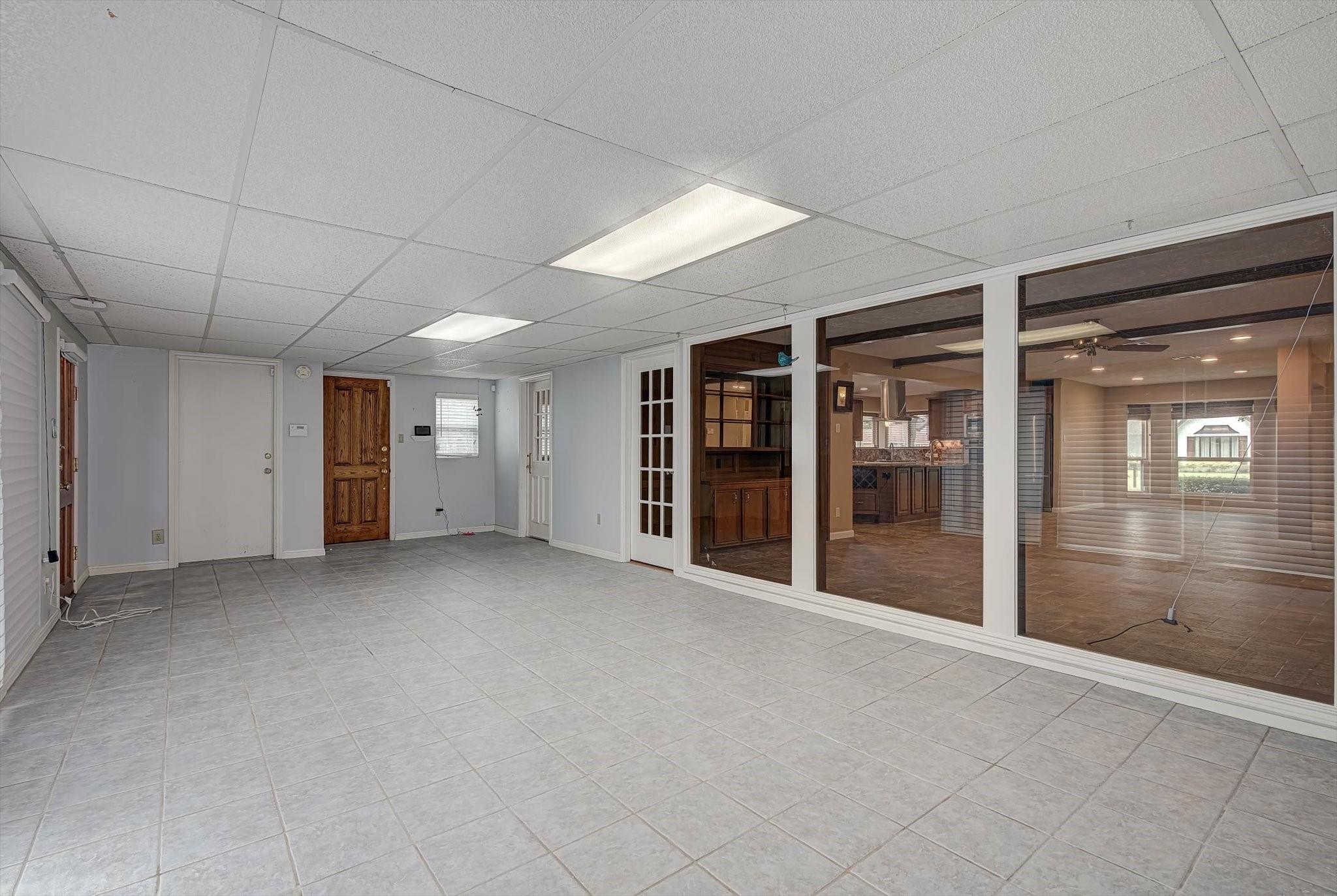 3002 Shadowdale Drive