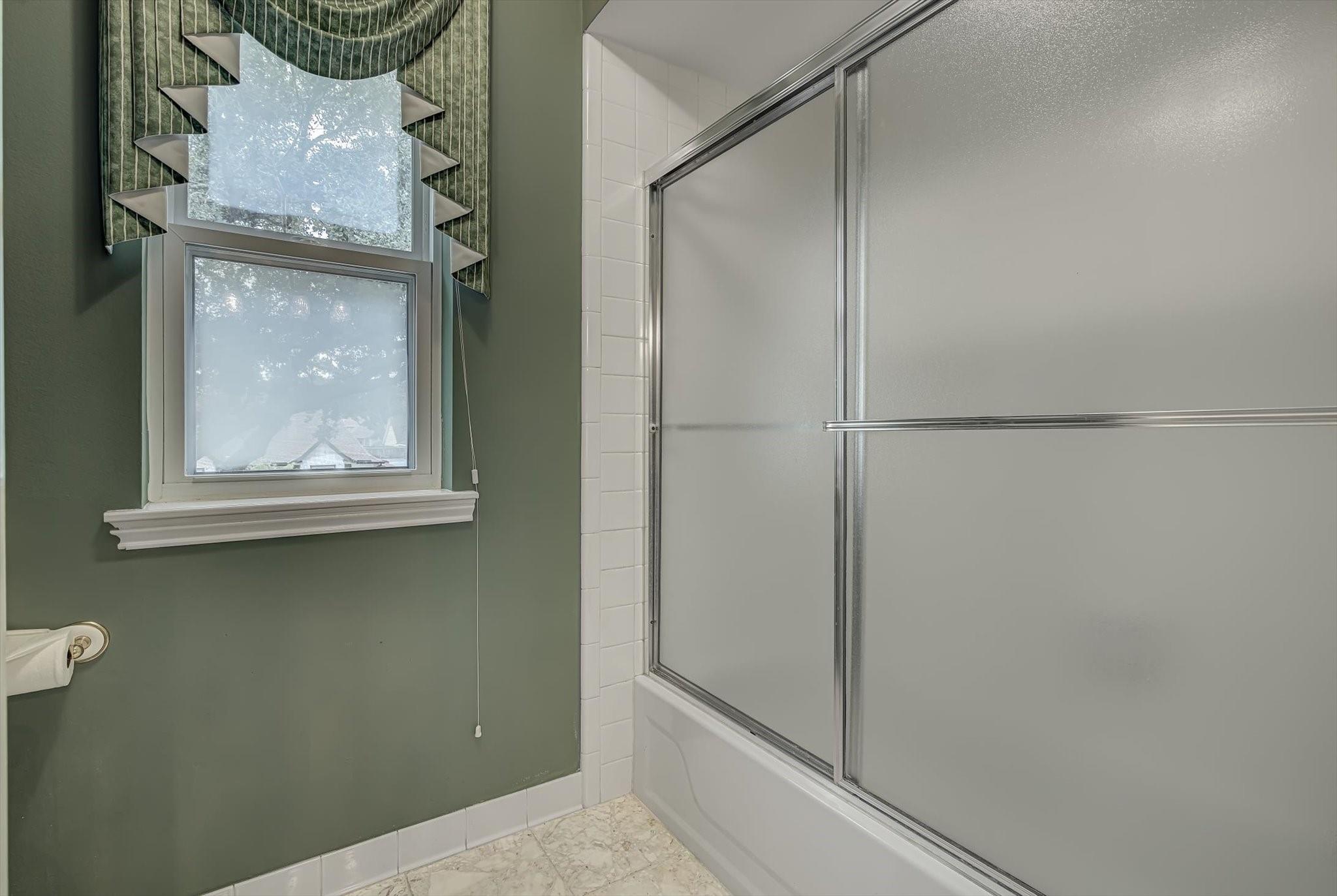 3002 Shadowdale Drive