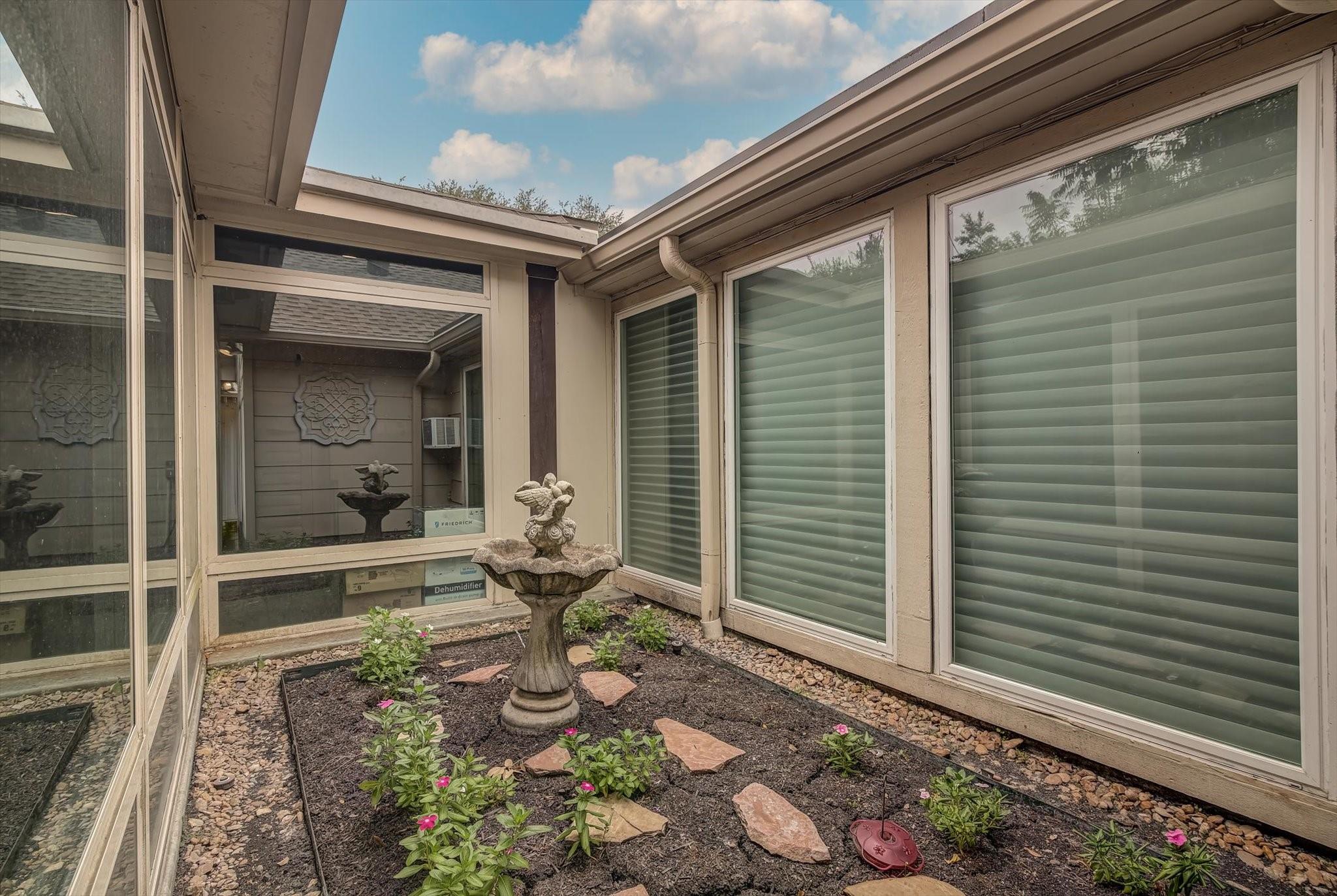 3002 Shadowdale Drive