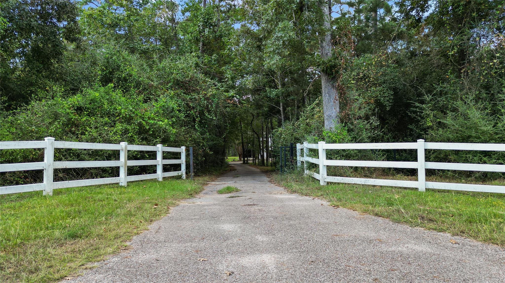 20002 Sapphire Circle