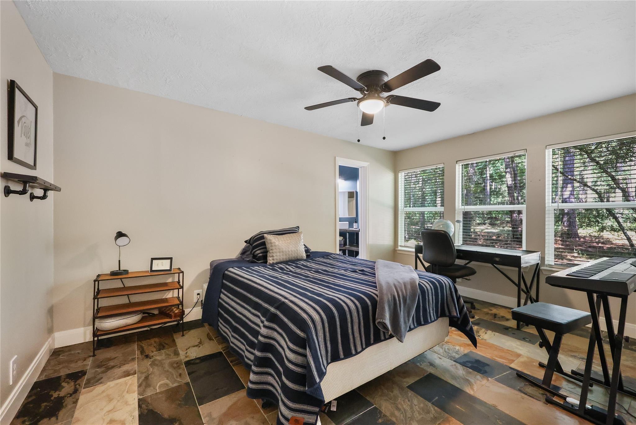 20002 Sapphire Circle