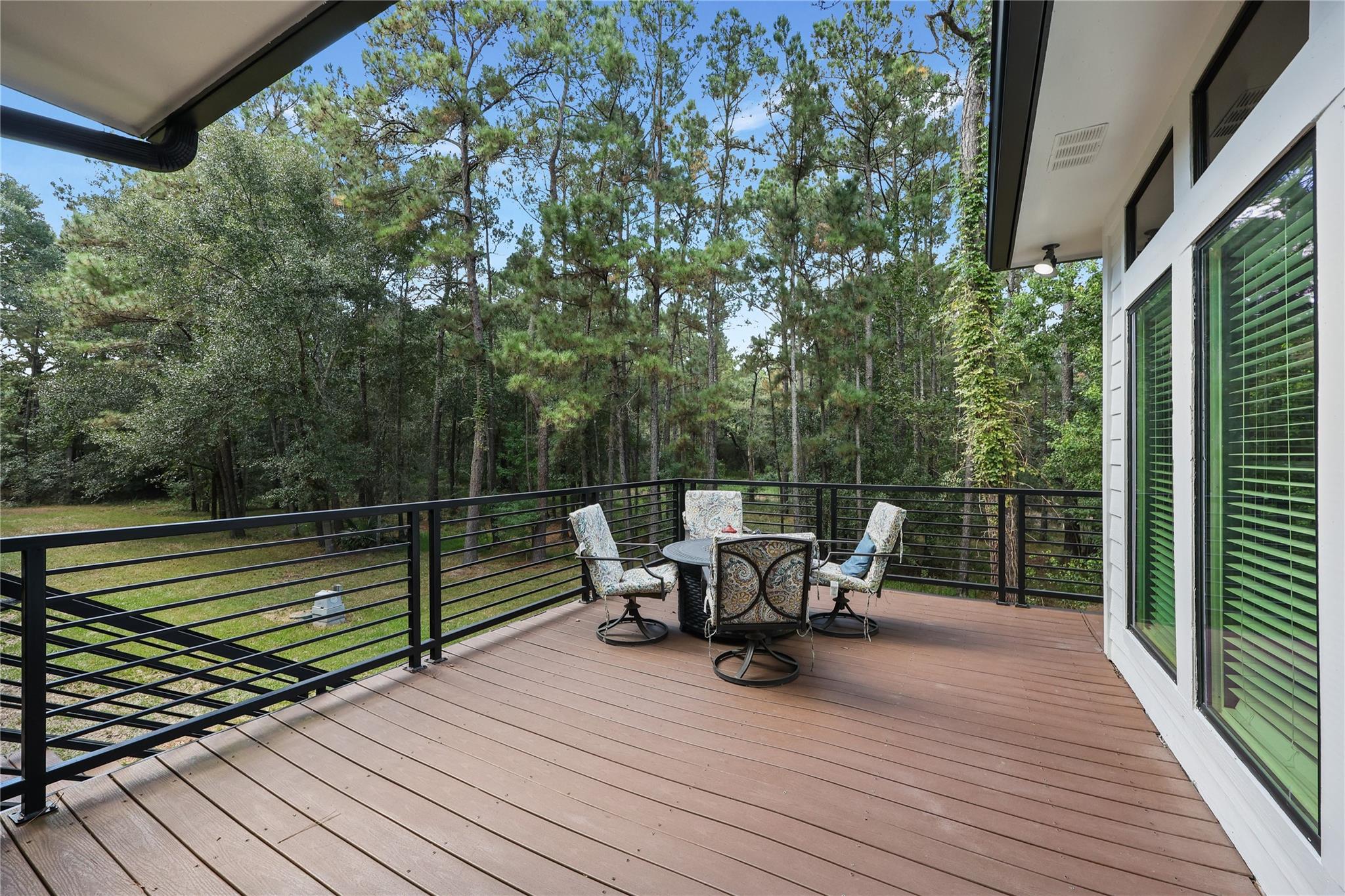 20002 Sapphire Circle