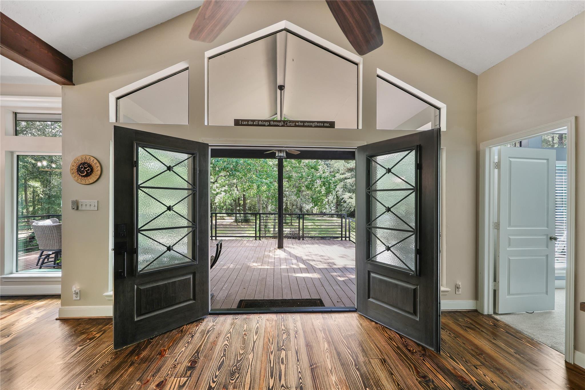 20002 Sapphire Circle