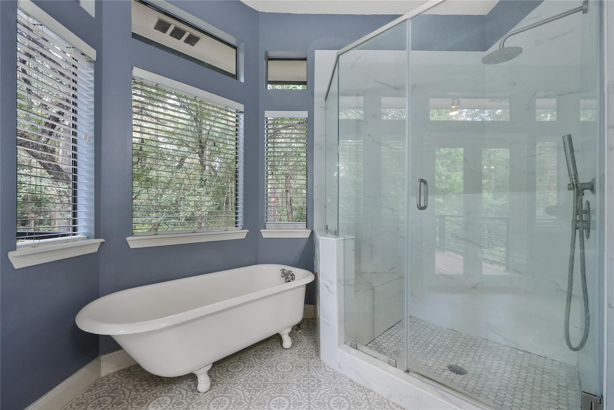 20002 Sapphire Circle