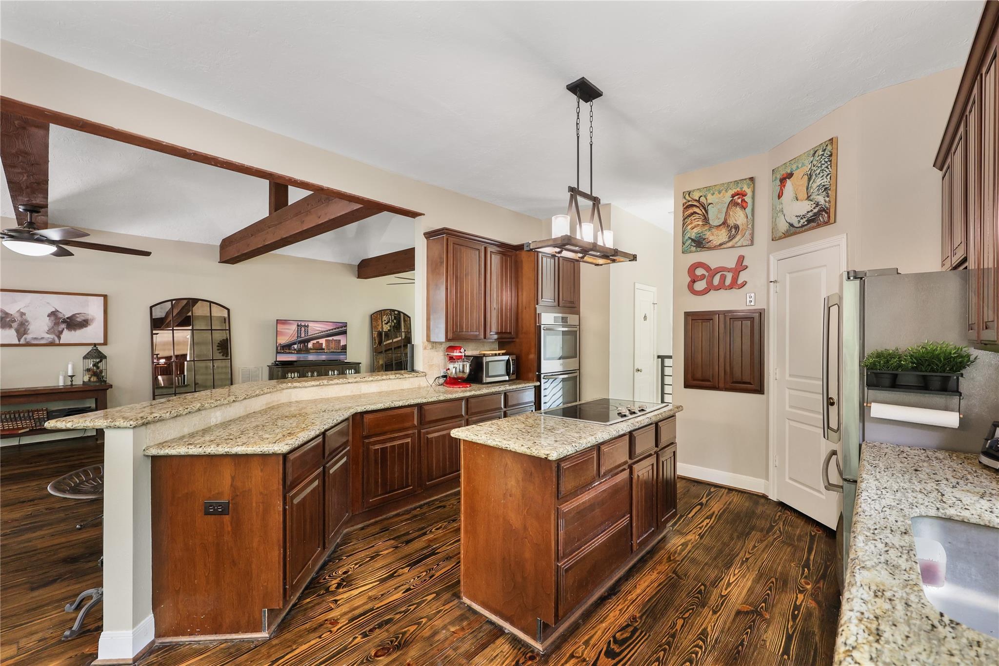 20002 Sapphire Circle